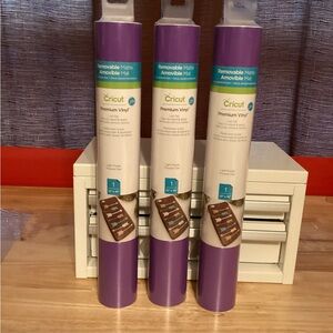 Cricut Removable Matte Vinyl in Light Purple